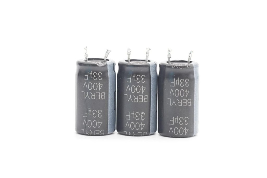 拆解报告：HKS华科生65W 2C1A快充充电器-充电头网