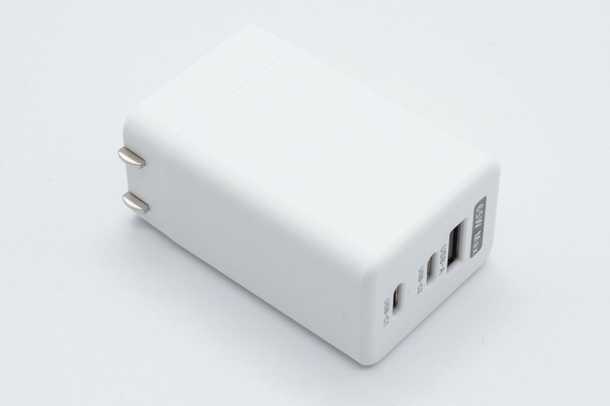 华科生推出65W 2C1A氮化镓充电器，功率策略65+20+18W-充电头网