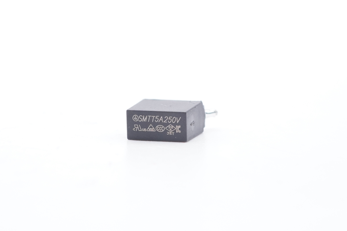 拆解报告：华科生 230W 4C1A氮化镓桌面充GE510-充电头网