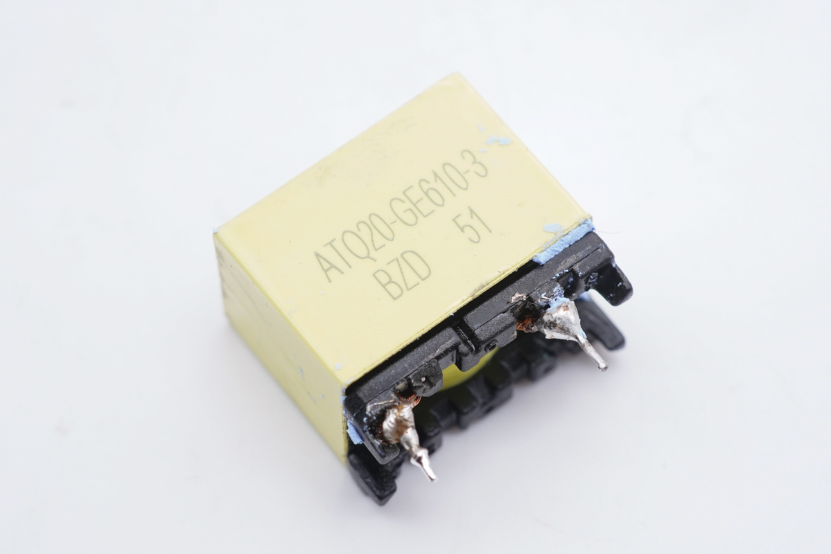 拆解报告：华科生 230W 4C1A氮化镓桌面充GE510-充电头网