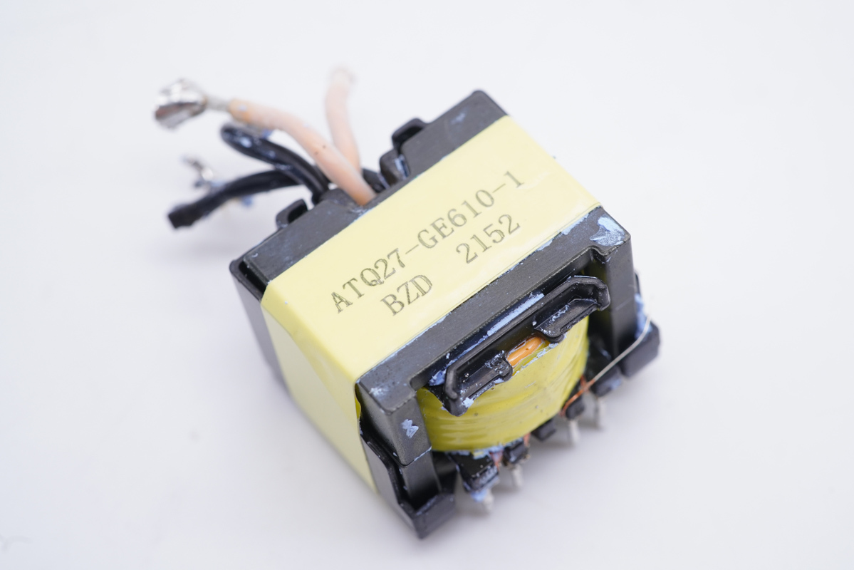 拆解报告：华科生 230W 4C1A氮化镓桌面充GE510-充电头网